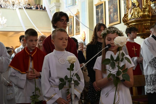 Prymicyjna Msza św. ks. Michała Juraszczyka w Zebrzydowicach