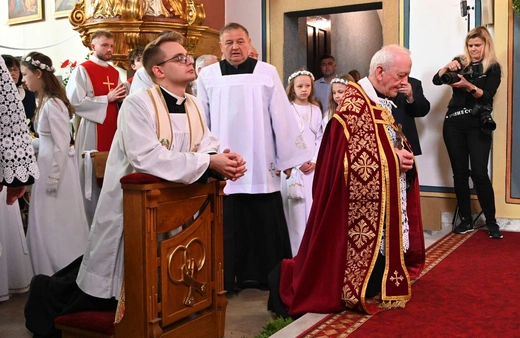 Prymicyjna Msza św. ks. Michała Juraszczyka w Zebrzydowicach
