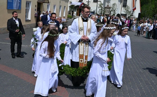 Prymicyjna Msza św. ks. Michała Juraszczyka w Zebrzydowicach