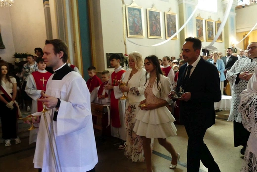 Prymicyjna Msza św. ks. Michała Juraszczyka w Zebrzydowicach