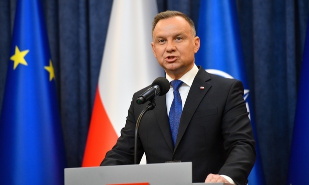 Prezydent Duda podpisze ustawę o powołaniu komisji ds. badania wpływów rosyjskich i skieruje ją do TK