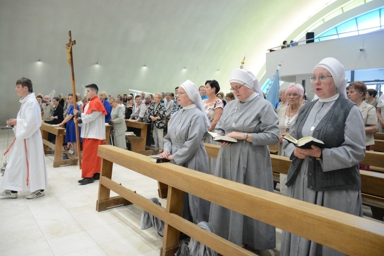 Poświęcenie dzwonów w parafii św. Karola Boromeusza w Opolu