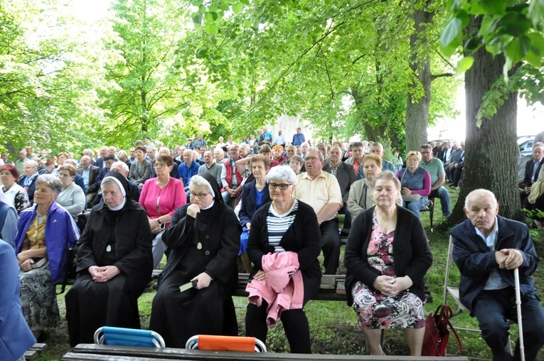 Modlitwa o urodzaje w Bryksach