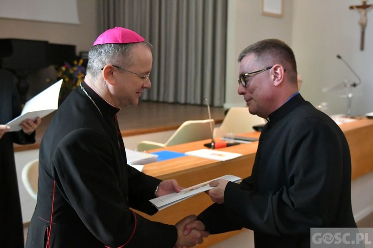 Dekrety dla proboszczów i administratorów