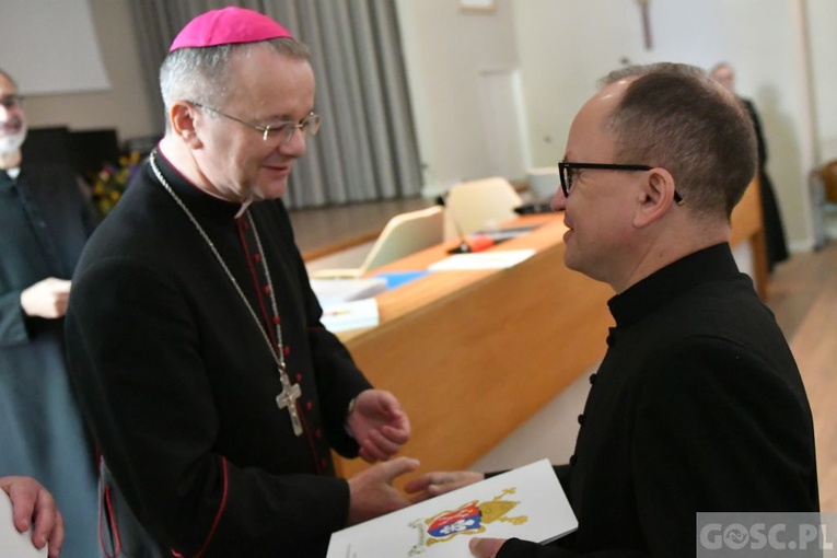 Dekrety dla proboszczów i administratorów