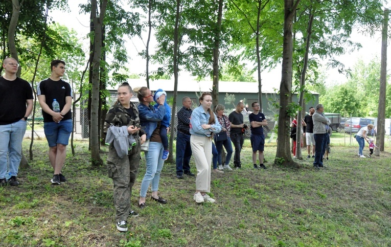 Militarny piknik we Włodzieninie