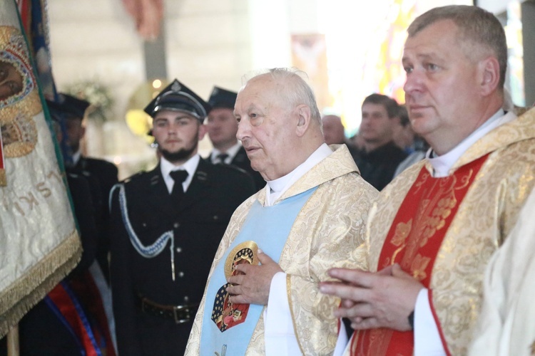 Tablica ks. Pacholika