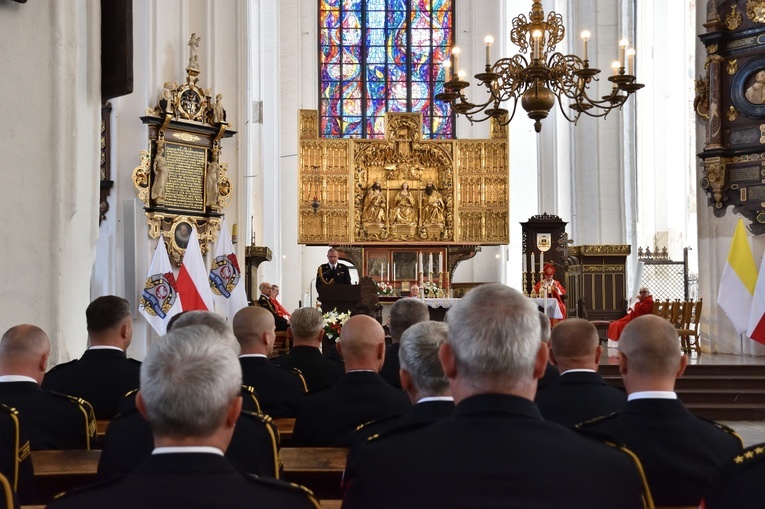Msza św. w dniu strażackiego święta w Gdańsku