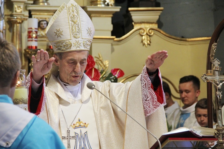 Bierzmowanie w Pogwizdowie