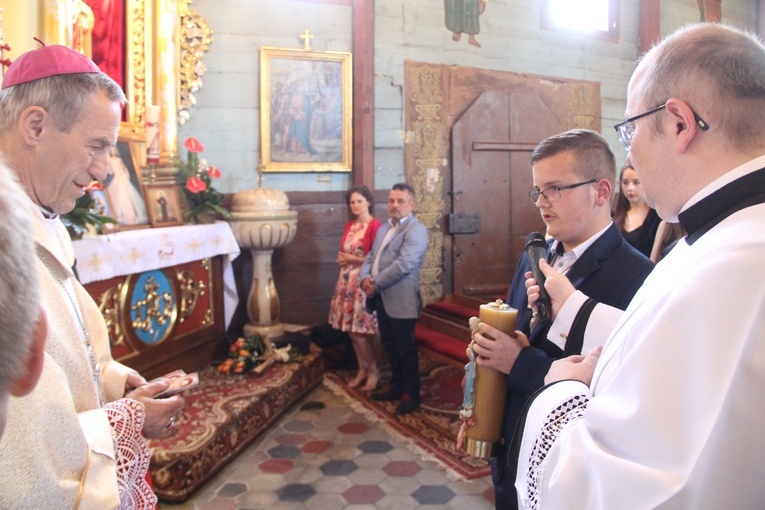 Bierzmowanie w Pogwizdowie