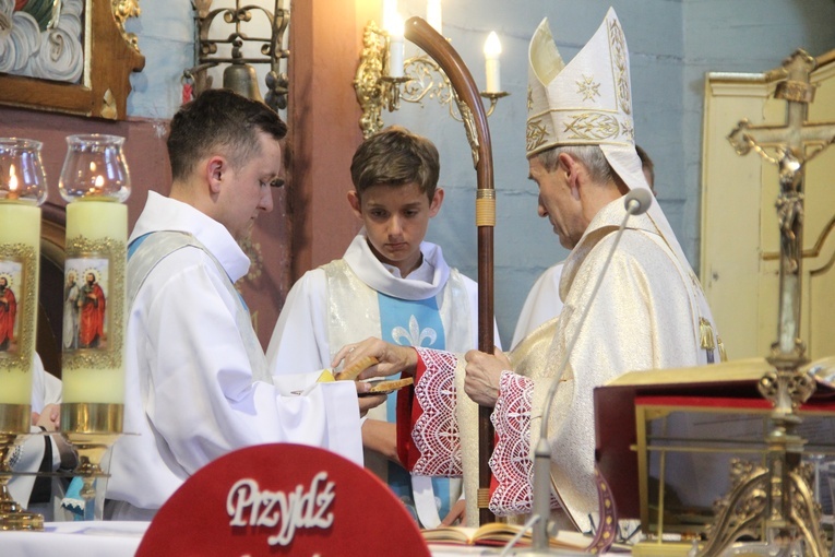 Bierzmowanie w Pogwizdowie