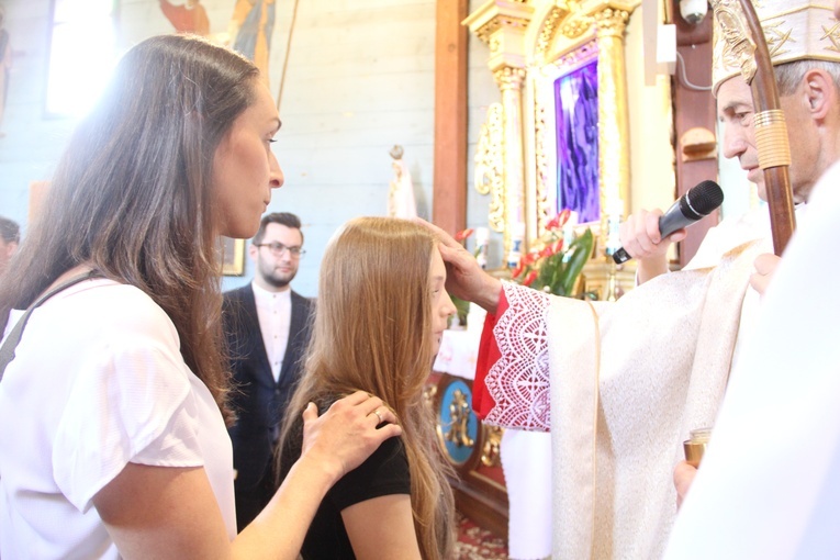 Bierzmowanie w Pogwizdowie