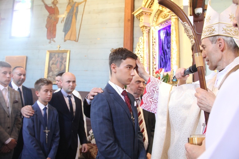 Bierzmowanie w Pogwizdowie