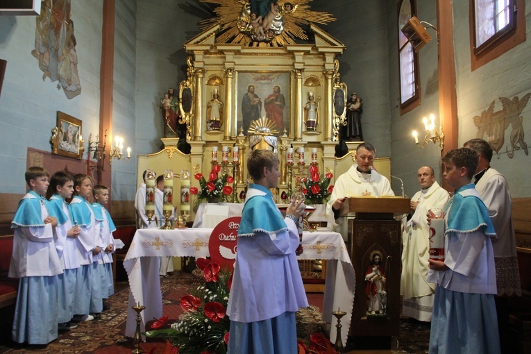 Bierzmowanie w Pogwizdowie