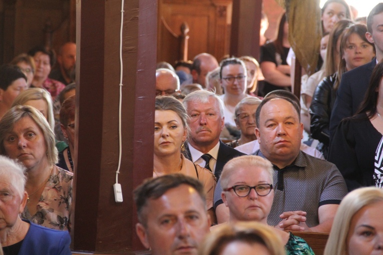 Bierzmowanie w Pogwizdowie