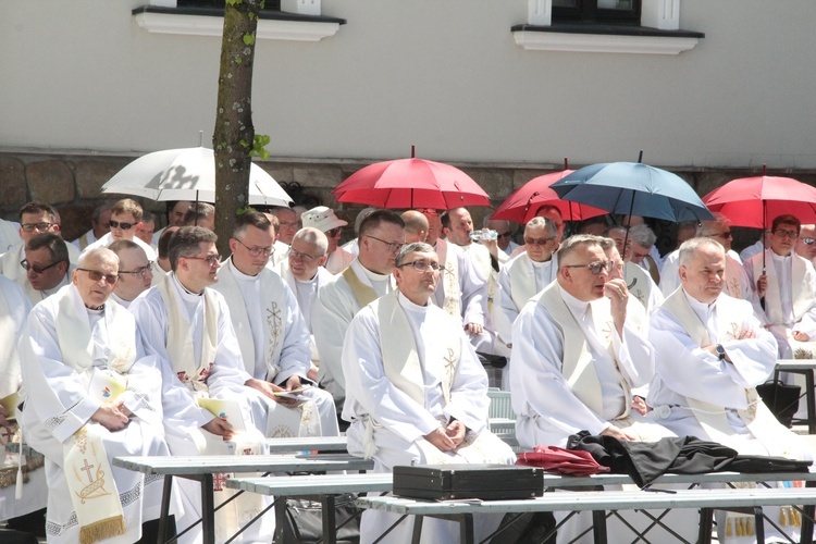 Pielgrzymka kapłanów diecezji tarnowskiej do Tuchowa