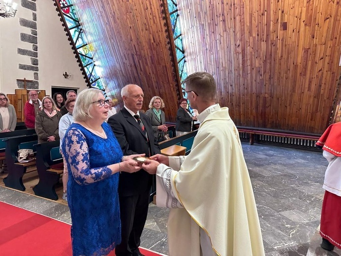 Niewolników miłości przybyło