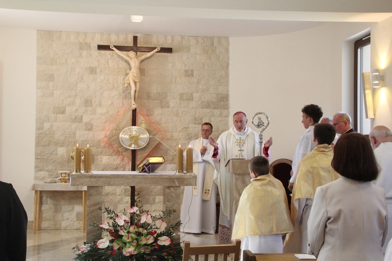 Radłów. Poświęcenie Przystani Bożego Młosierdzia