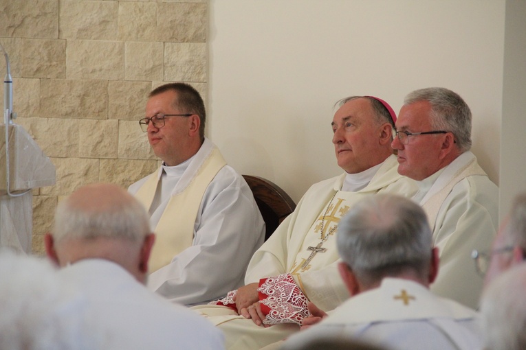 Radłów. Poświęcenie Przystani Bożego Młosierdzia