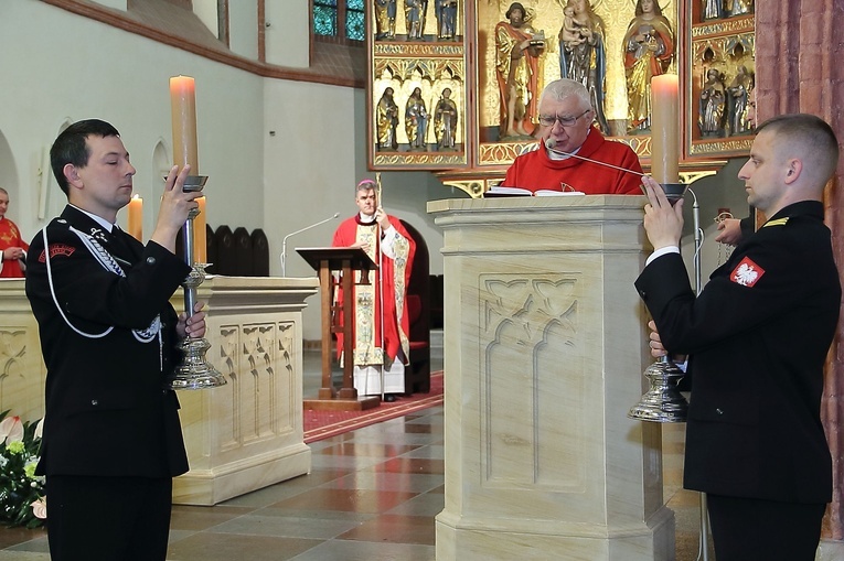 Straż Pożarna - uroczystości w katedrze