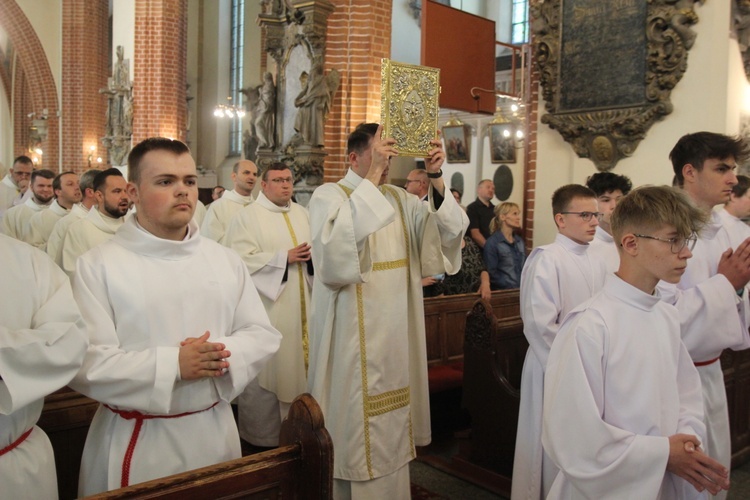 Ceremoniarze dla parafii diecezji legnickiej