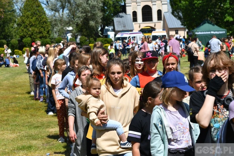 Ponad 1500 najmłodszych diecezjan na Dniu Dziecka u Pani Cierpliwie Słuchającej