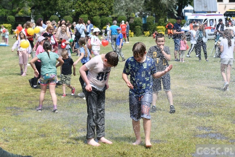 Ponad 1500 najmłodszych diecezjan na Dniu Dziecka u Pani Cierpliwie Słuchającej