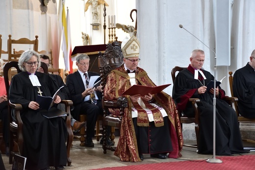 Ekumeniczna modlitwa w bazylice Mariackiej