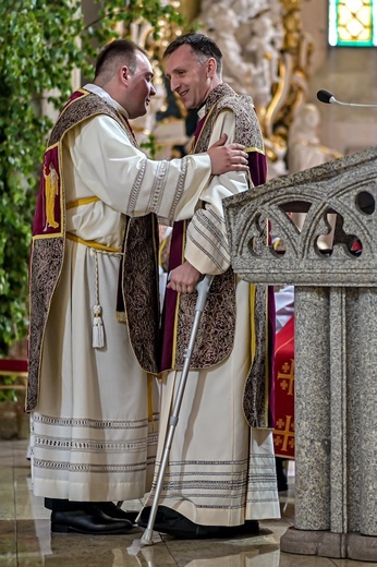 Prymicje neoprezbiterów