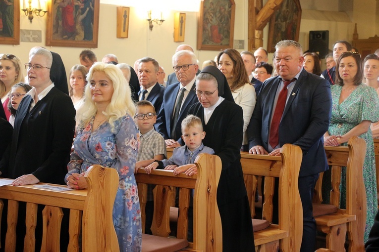 80-lecie Domu Dziecka "Wiosna" w Krzydlinie Małej