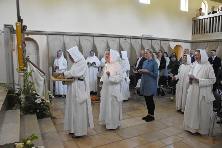 Poświęcenie kościoła w monasterze