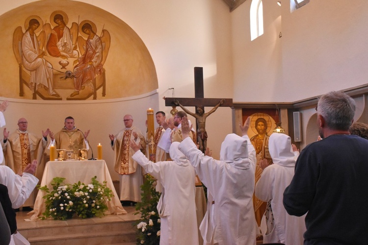 Poświęcenie kościoła w monasterze