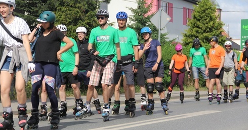 Na rolkach do Czarnej Madonny