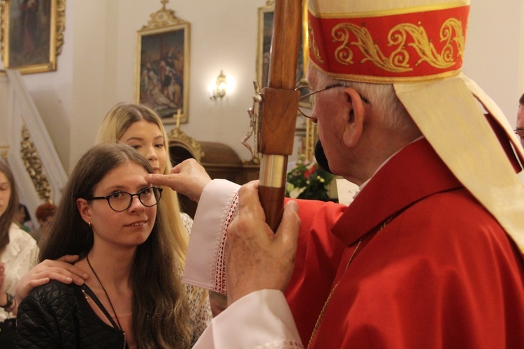 Bierzmowanie w Tymbarku