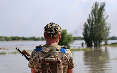 ISW: na zalaniu delty Dniepru Rosjanie mogą więcej zyskać, niż stracić