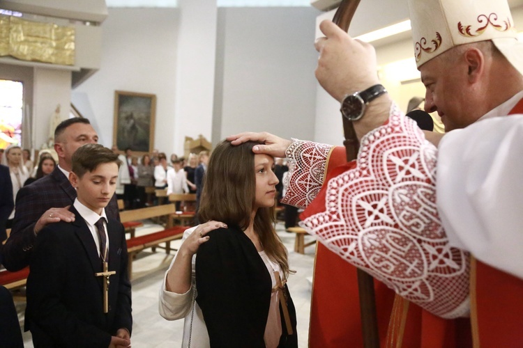 Bierzmowanie w Moszczenicy