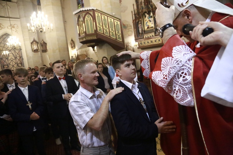 Bierzmowanie w Łużnej