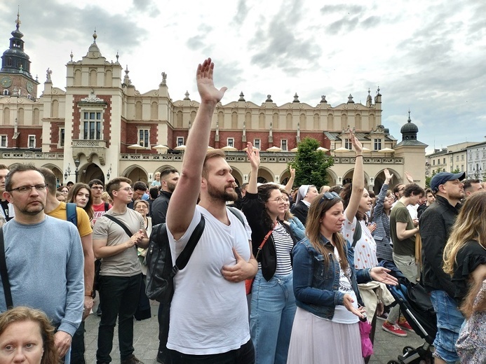 Uwielbienie na Rynku Głównym Kraków 2023