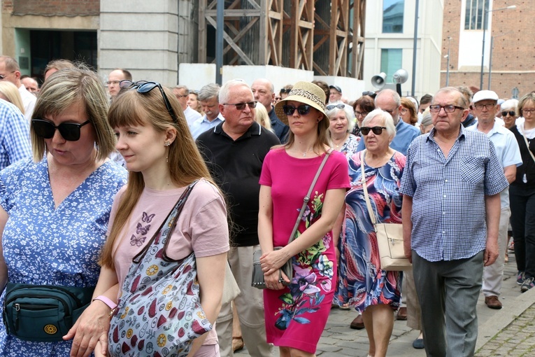 Centralna procesja Bożego Ciała we Wrocławiu 2023