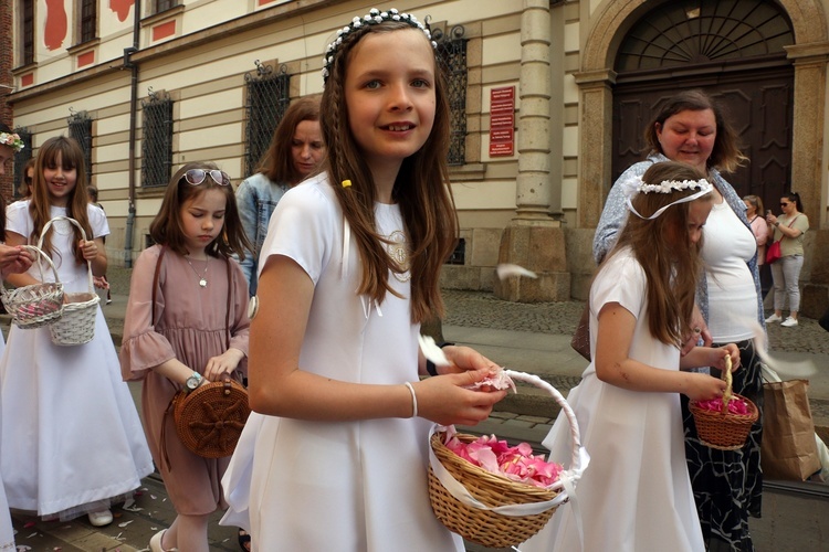 Centralna procesja Bożego Ciała we Wrocławiu 2023