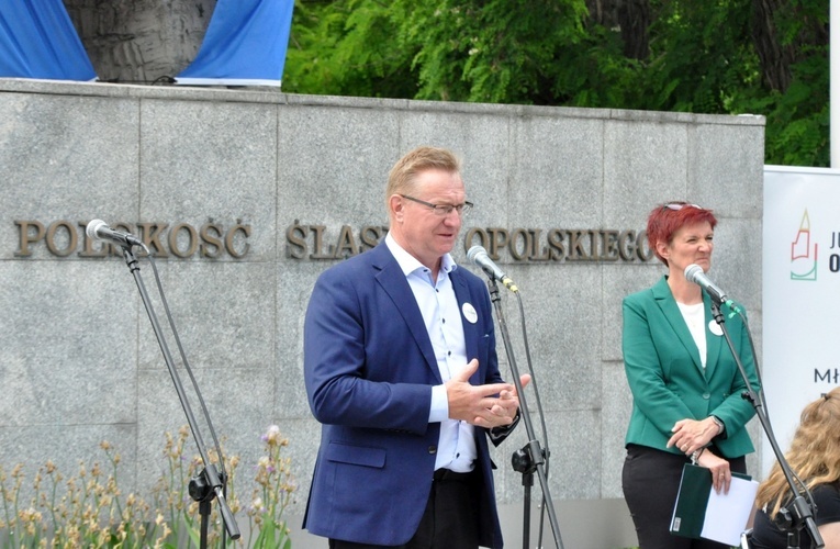 Happening z okazji 25. rocznicy obrony województwa opolskiego