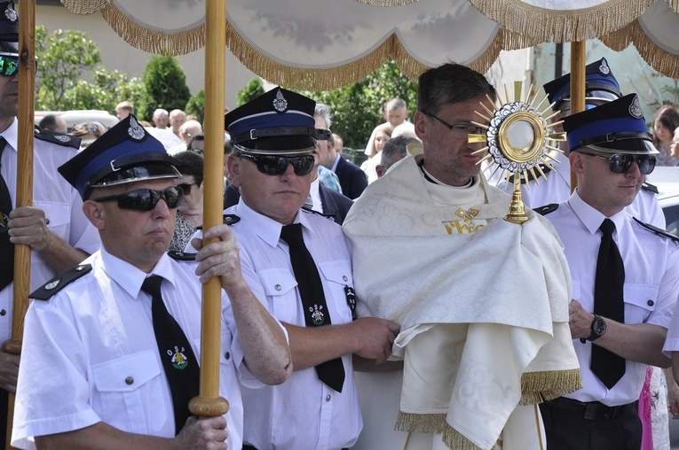Procesja Bożego Ciała w Brzeziej Łące