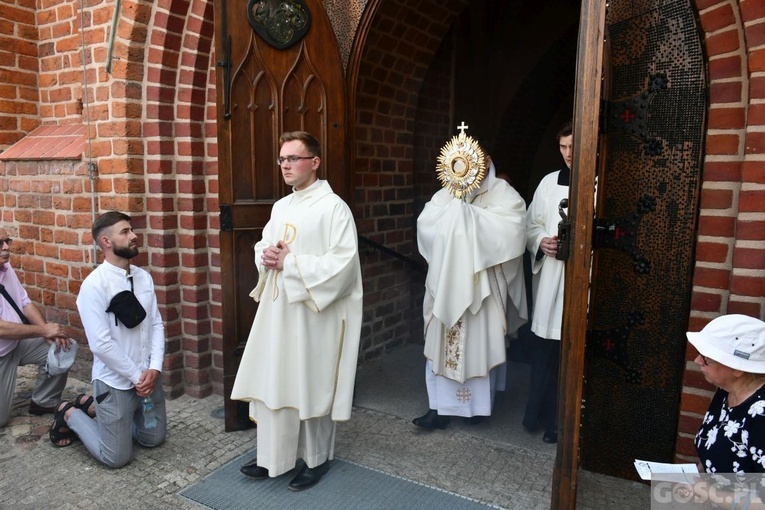 Gorzów Wlkp. Uroczystość Najświętszego Ciała i Krwi Chrystusa