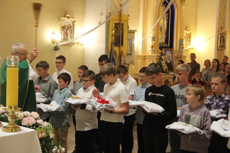 Łęg Tarnowski. Błogosławieństwo nowych lektorów