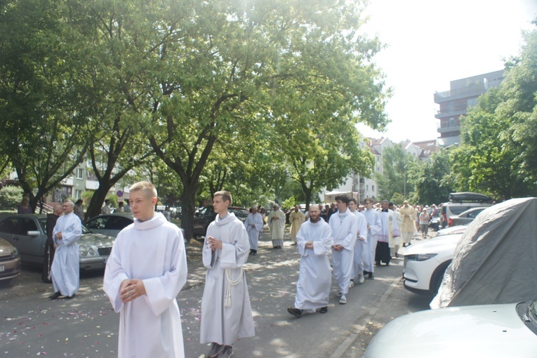 Procesja Bożego Ciała z Polanki na Karłowice we Wrocławiu