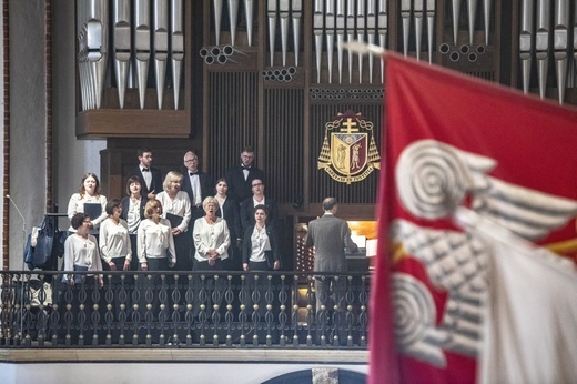 Boże Ciało. Wierzę w Kościół