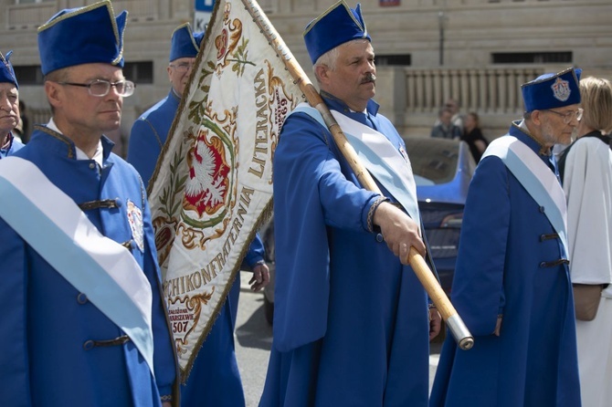 Boże Ciało. Wierzę w Kościół