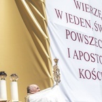 Boże Ciało. Wierzę w Kościół