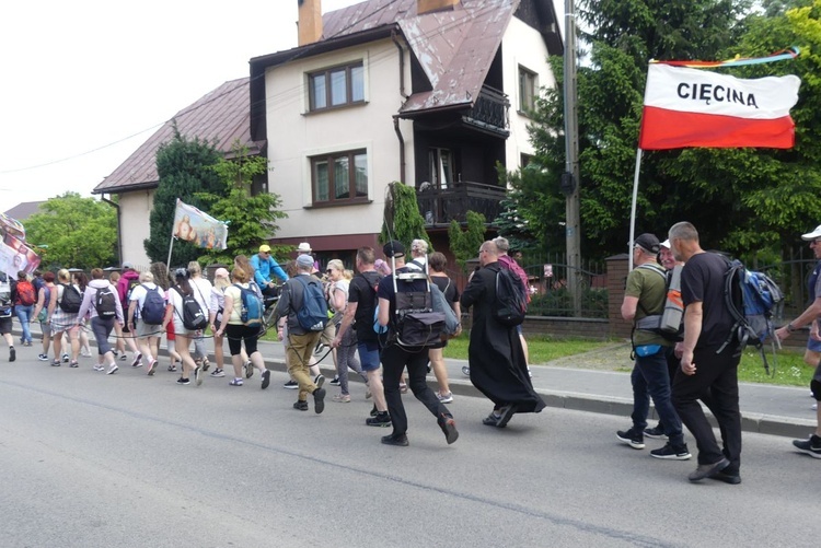 14. Piesza Pielgrzymka z Cięciny do Kalwarii Zebrzydowskiej - 2023