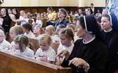 Pielgrzymka przedszkolaków do bł. Matki Małgorzaty Łucji Szewczyk w Oświęcimiu